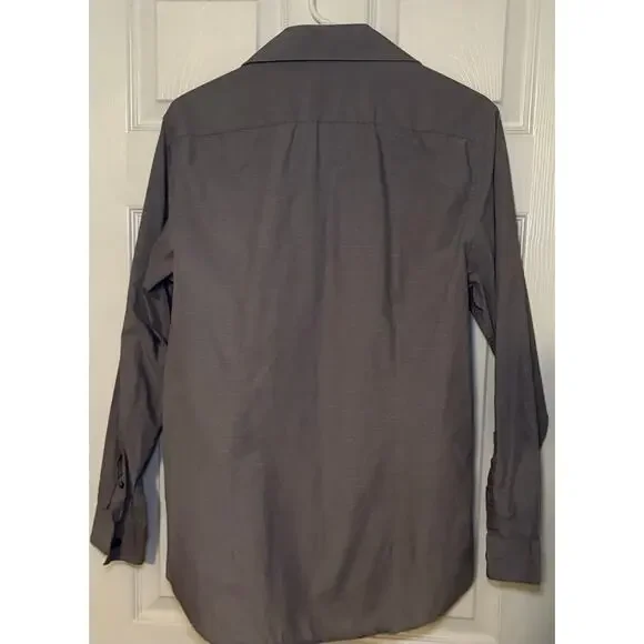 Kenneth Cole Reaction men’s slim fit dress shirt size medium 15 1/2 32/33 - Picture 3 of 3